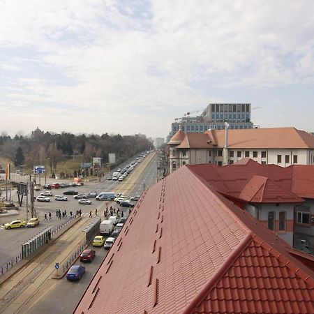 Hotel Tineretului Boekarest Buitenkant foto