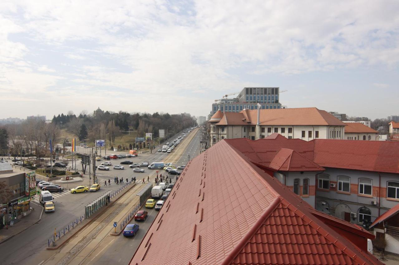 Hotel Tineretului Boekarest Buitenkant foto