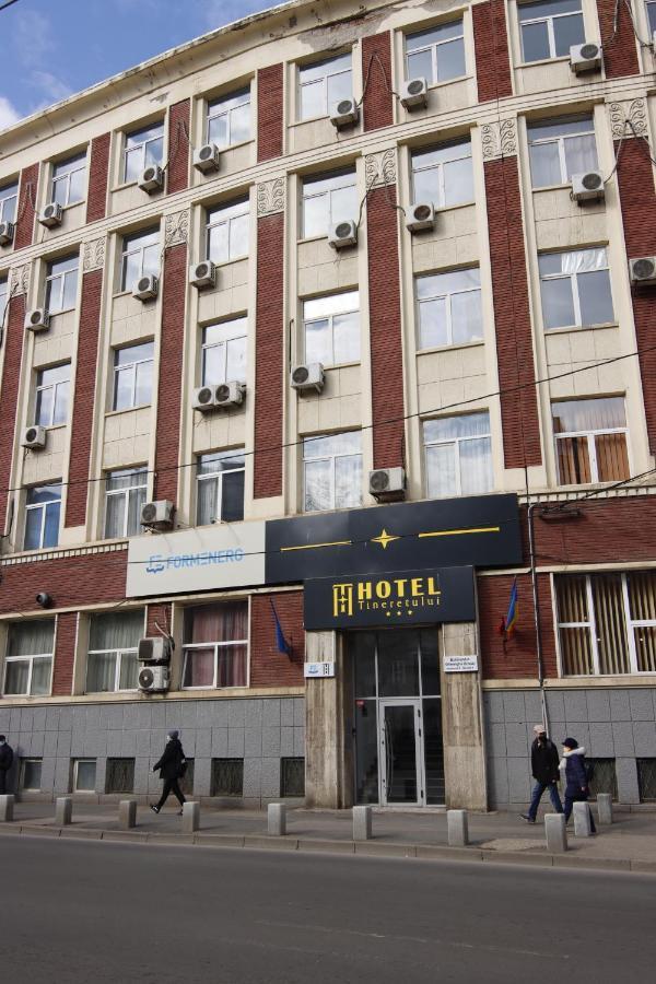 Hotel Tineretului Boekarest Buitenkant foto